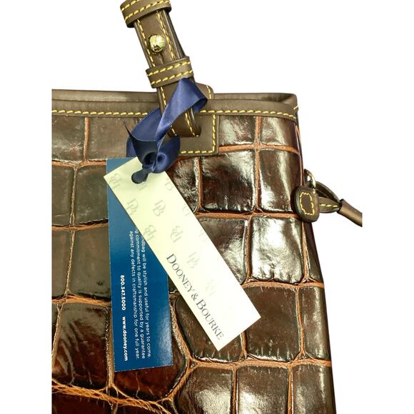 NWT Dooney &Bourke Purse Women’s 1Size Double Strap Tassels Croc Embossed Brown - Picture 11 of 11